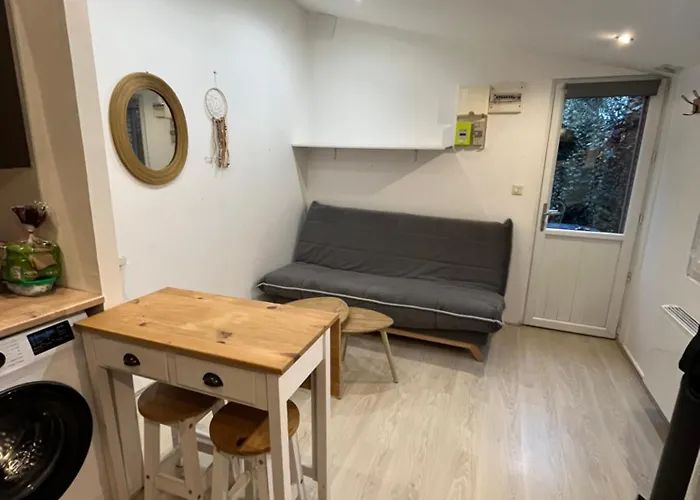 Maisonnette Studio Avec Jardin