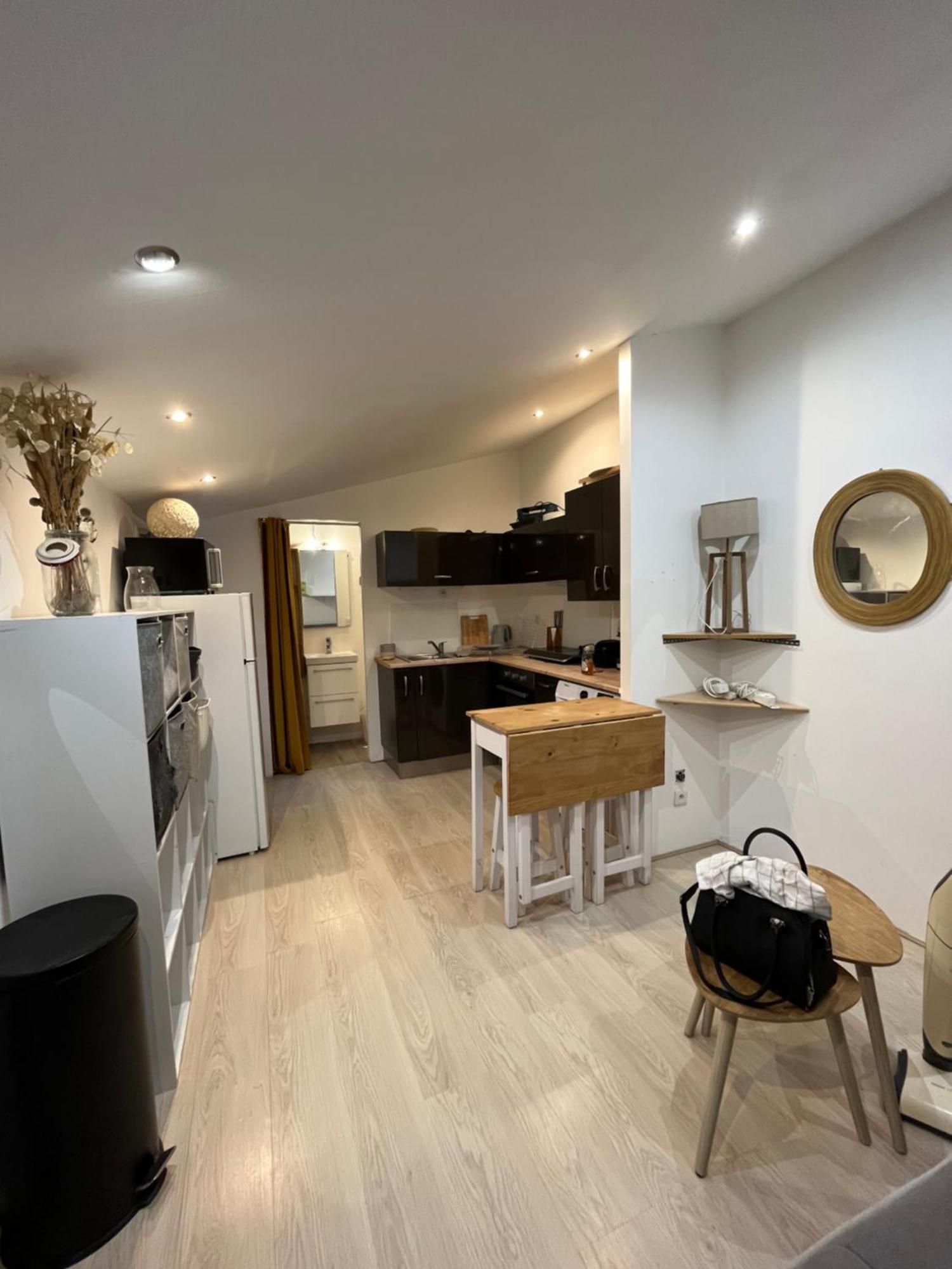Apartment Maisonnette Avec Jardin