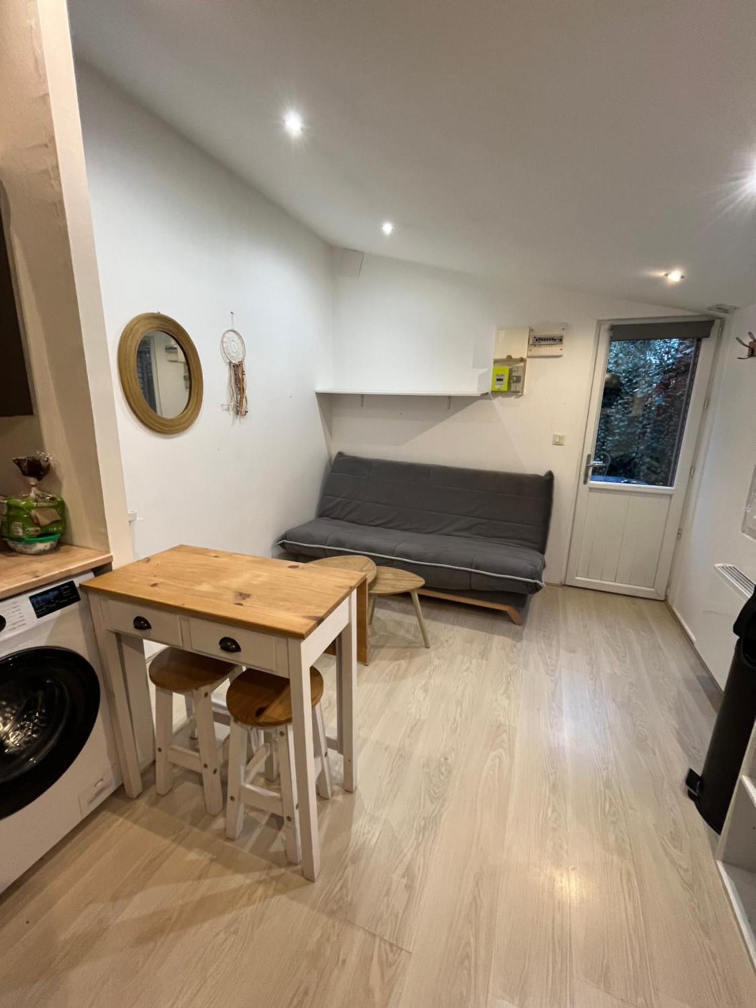 Maisonnette Avec Jardin Apartment Angers